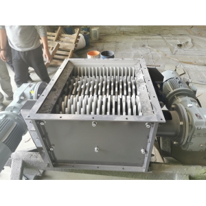 SSD-系列双轴剪切式破碎机